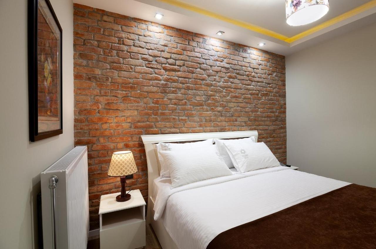 Casta Diva Hotel Korcza Zewnętrze zdjęcie
