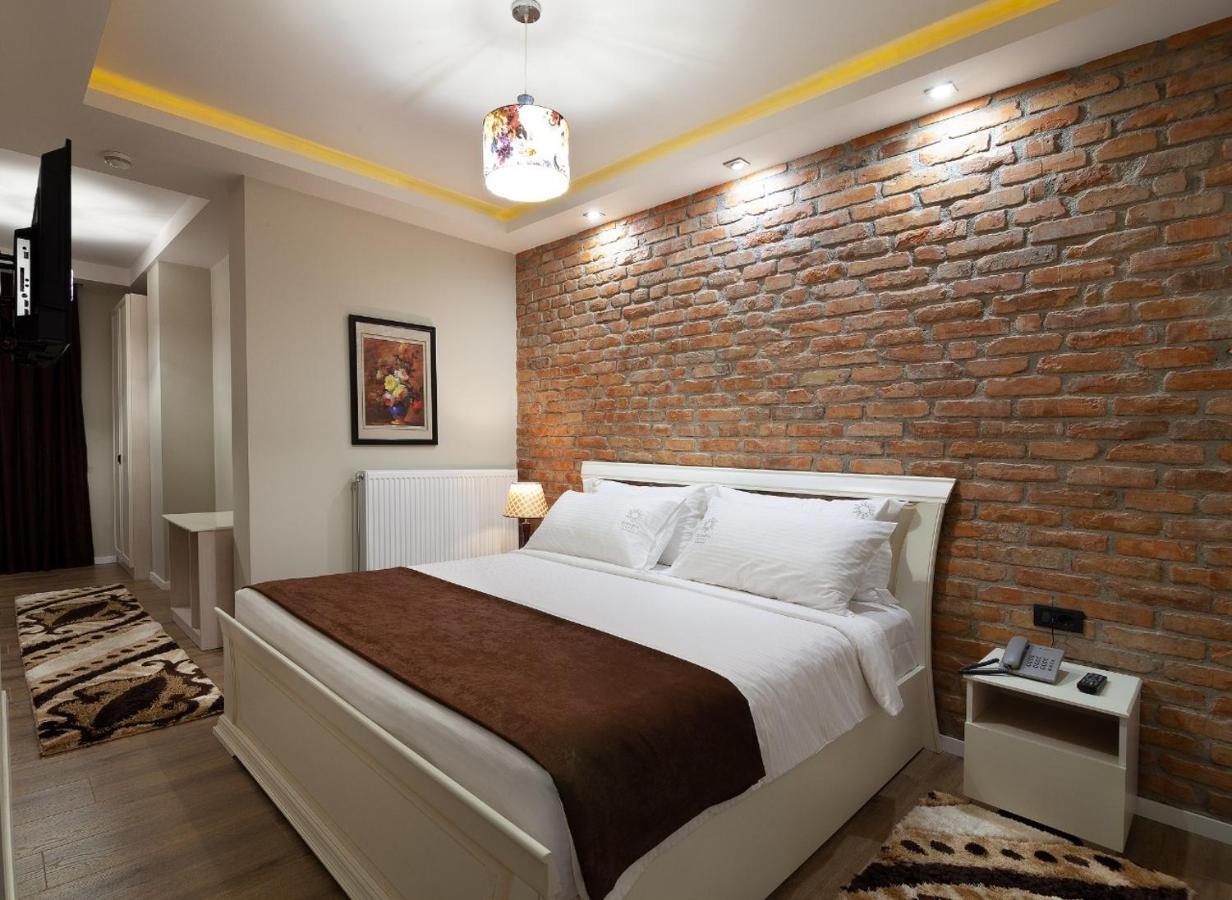 Casta Diva Hotel Korcza Zewnętrze zdjęcie