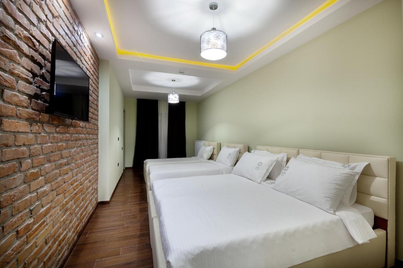 Casta Diva Hotel Korcza Zewnętrze zdjęcie